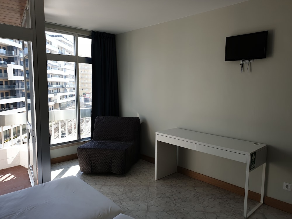 Tarik By Atlantichotels 8/19