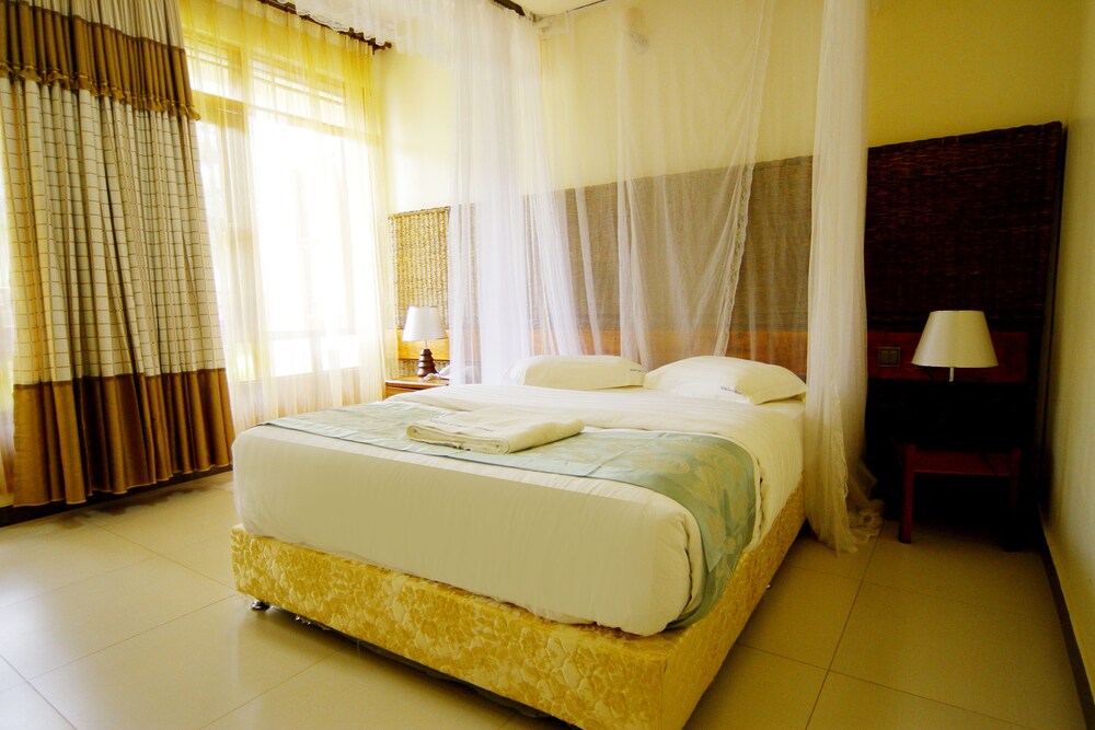 Kalya Courts Hotel 13/50