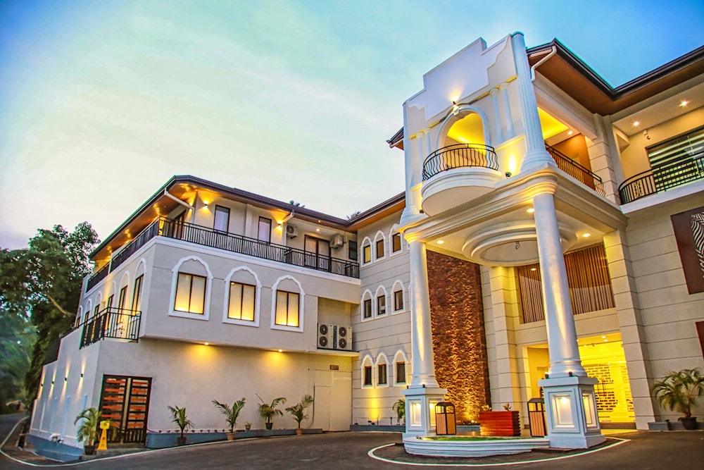 Royal Classic Nature Resort 3/57