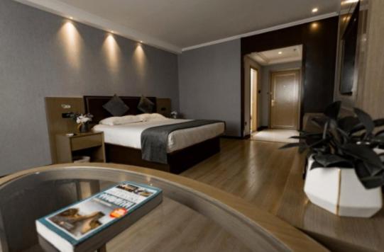 GreenTree Inn Jiangsu Suzhou Changshu Fuchunjiang International Qipeicheng Road Express Hotel 51/51