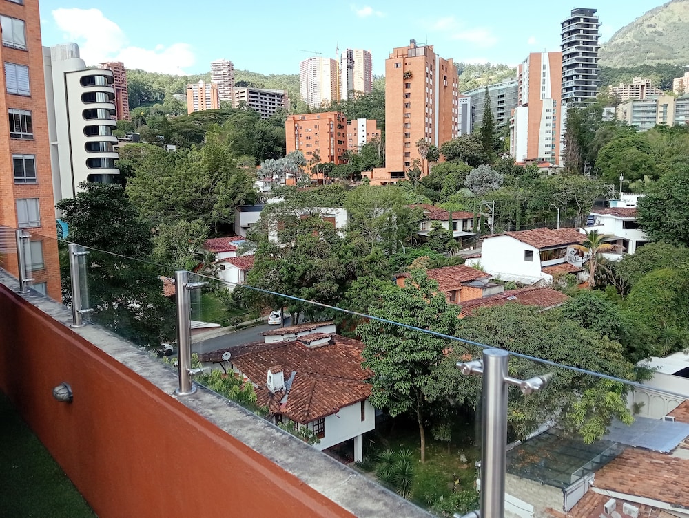 Hotel Lomas 10 67/68