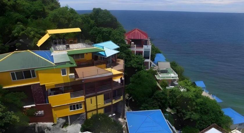Yellow House Koh Sichang 7/63
