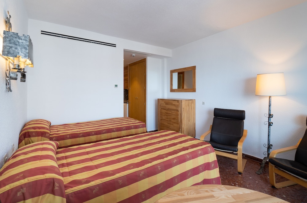Hotel Apartamentos Bajondillo 15/64