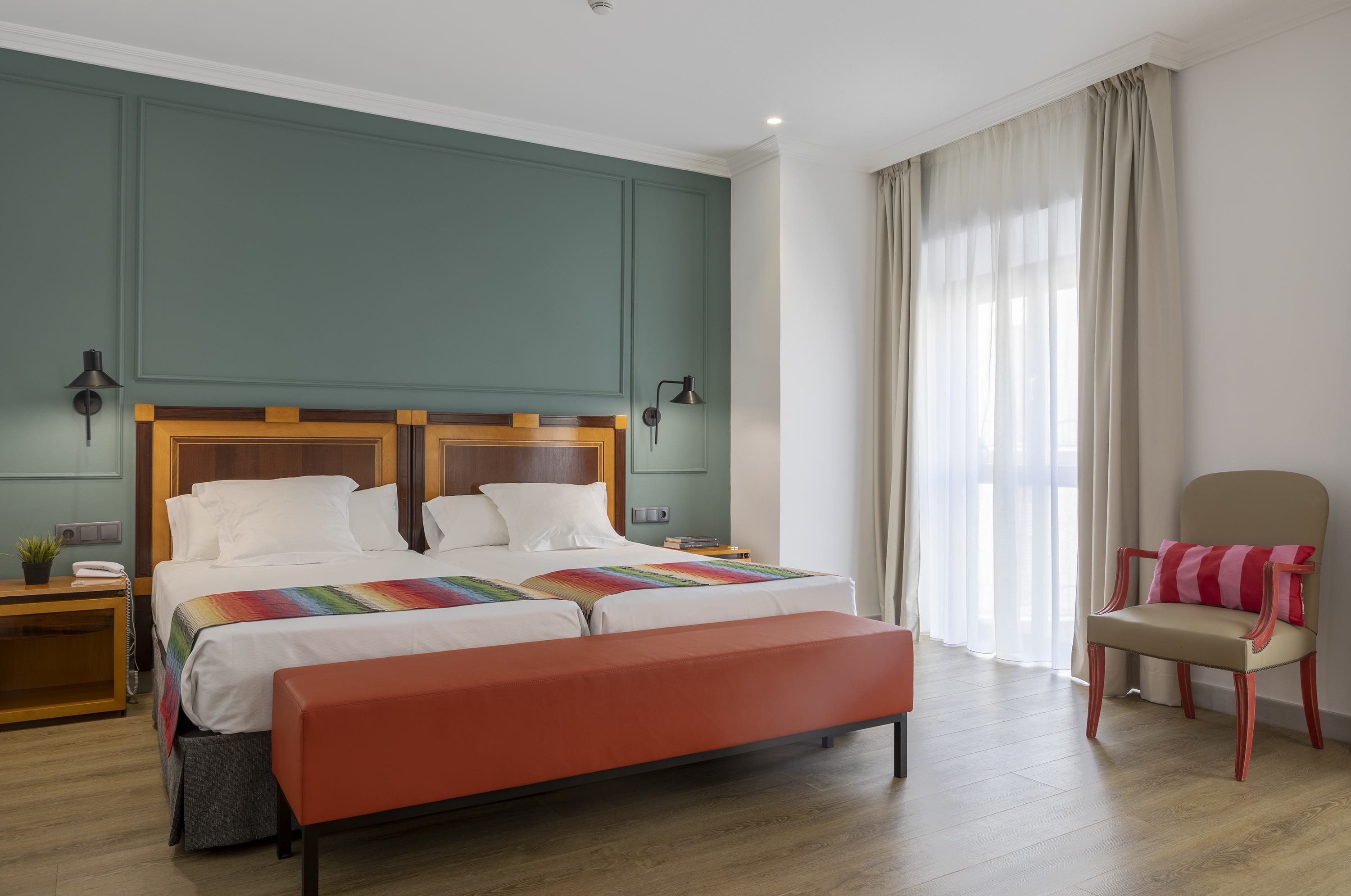 Don Curro Hotel 5/46