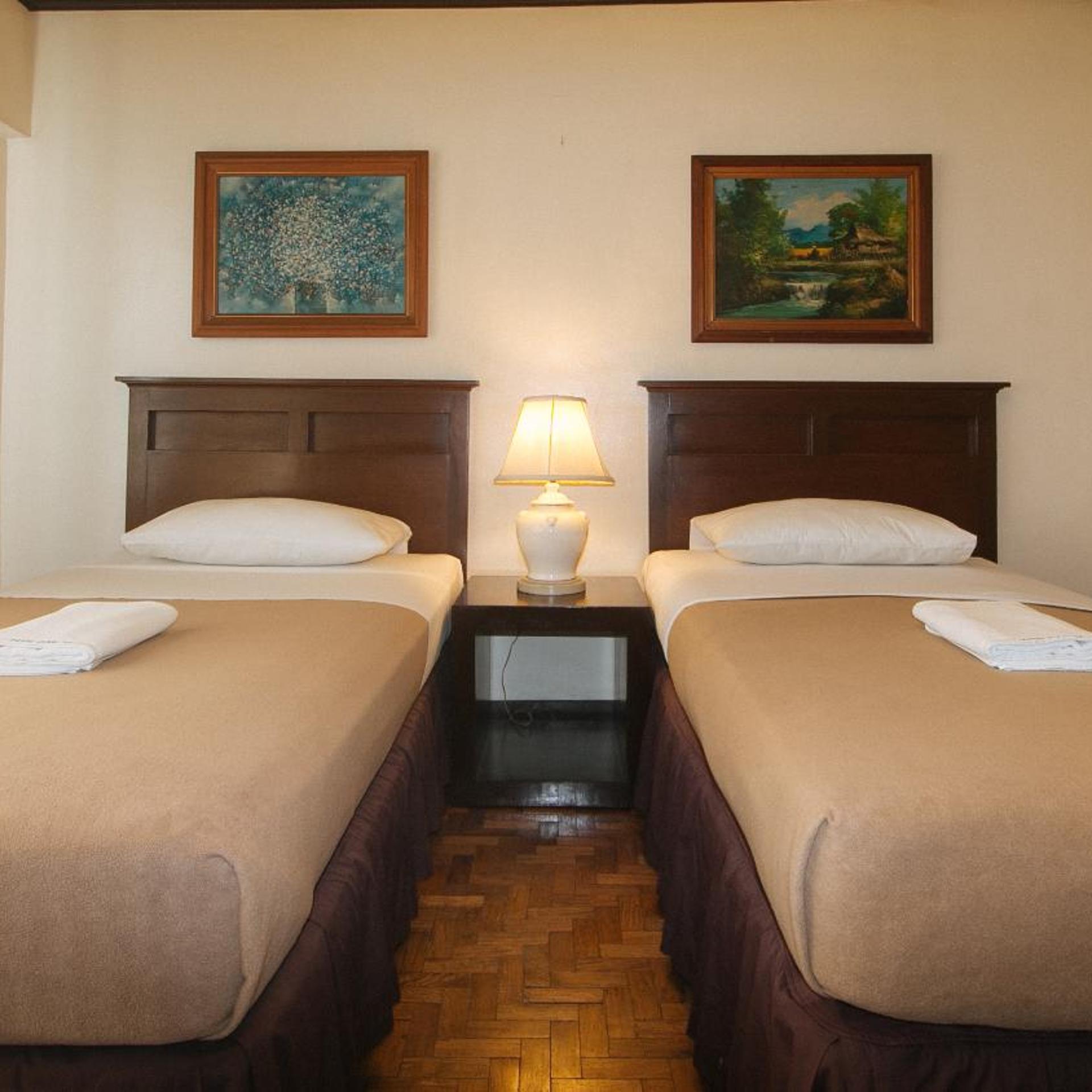 El Rico Suites 25/47