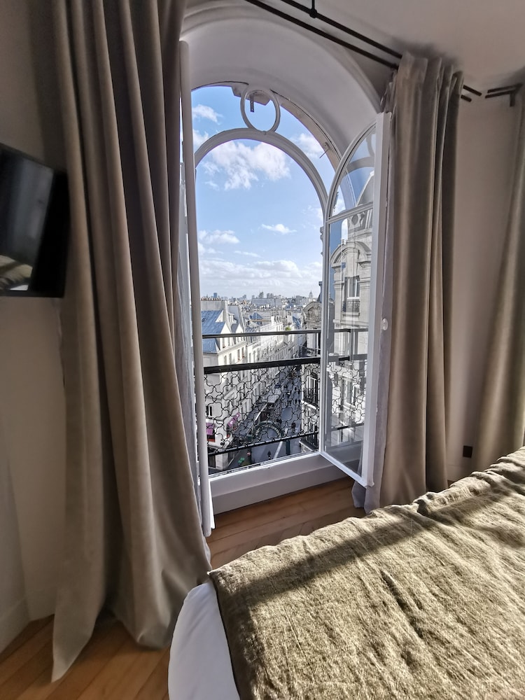 Tinah Paris 14/30