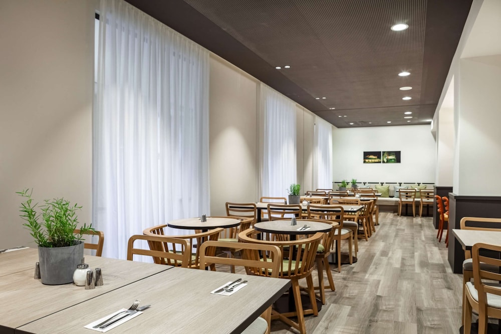 IntercityHotel Dortmund 23/30