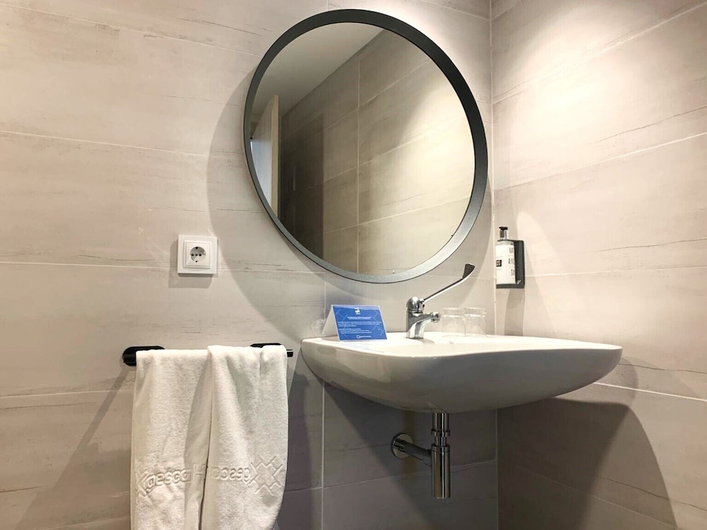 Pombal Rooms Santiago 47/50