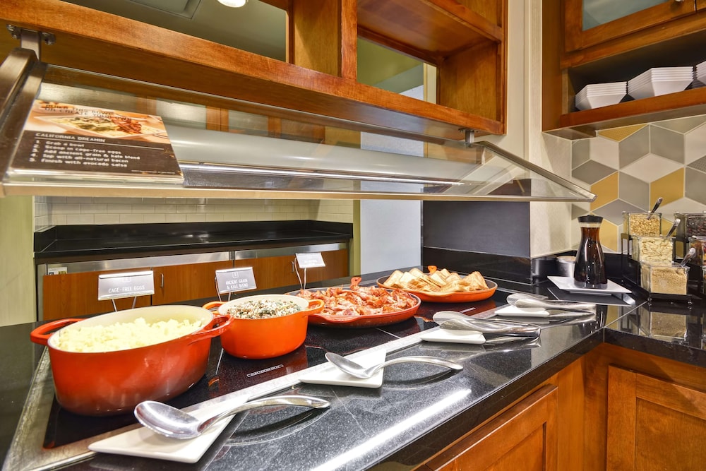 Hyatt Place Miami Airport West Doral 17/29