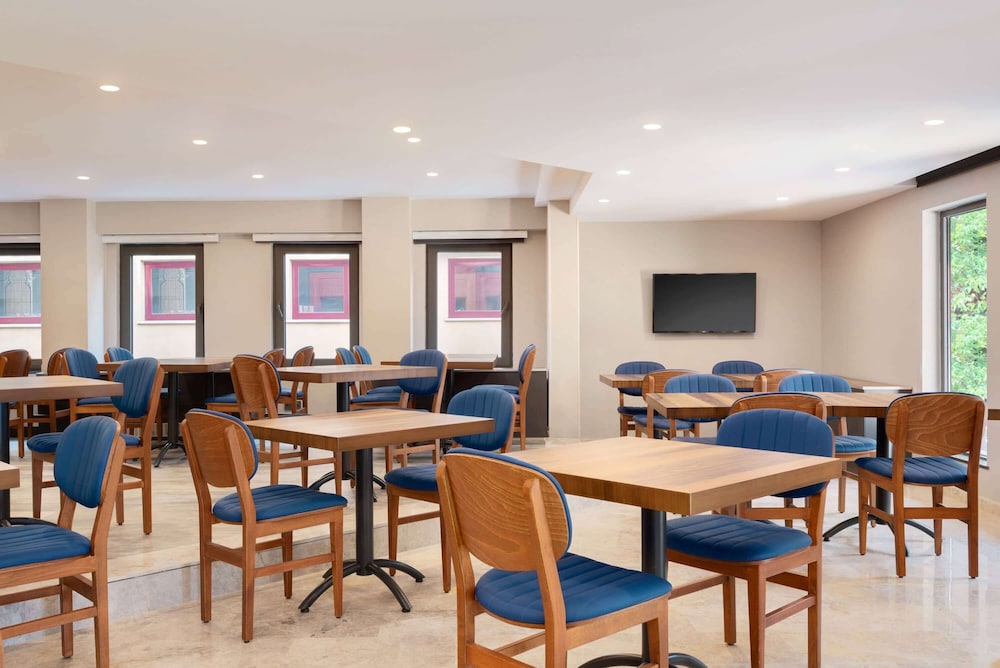 Days Hotel by Wyndham Ankara Cankaya 49/57