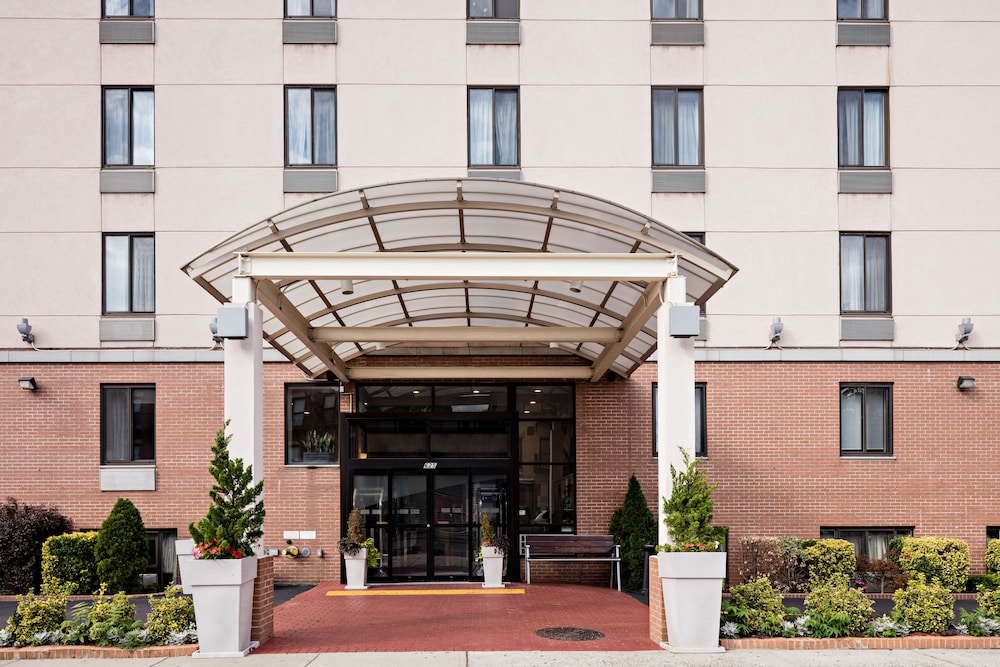Holiday Inn Express Brooklyn 1/29