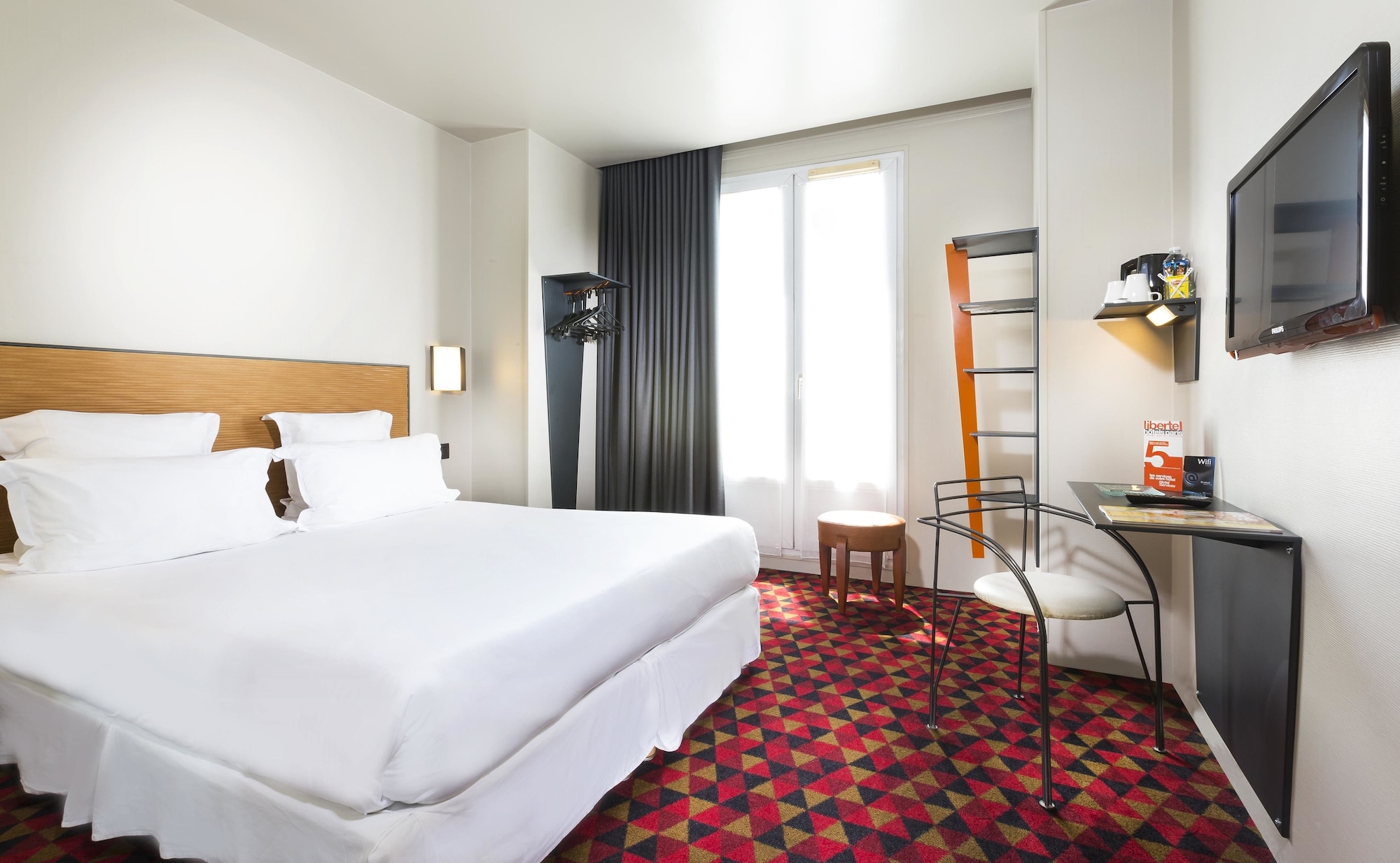 COMFORT, DOUBLE BED