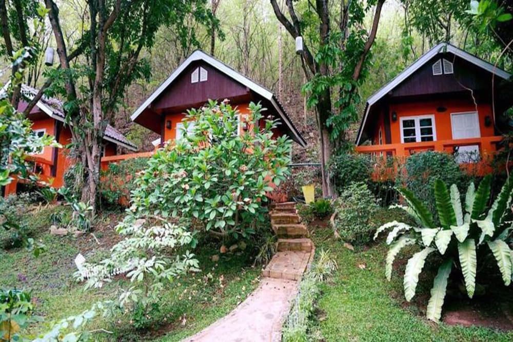 Baan Suan Rojjana 37/49