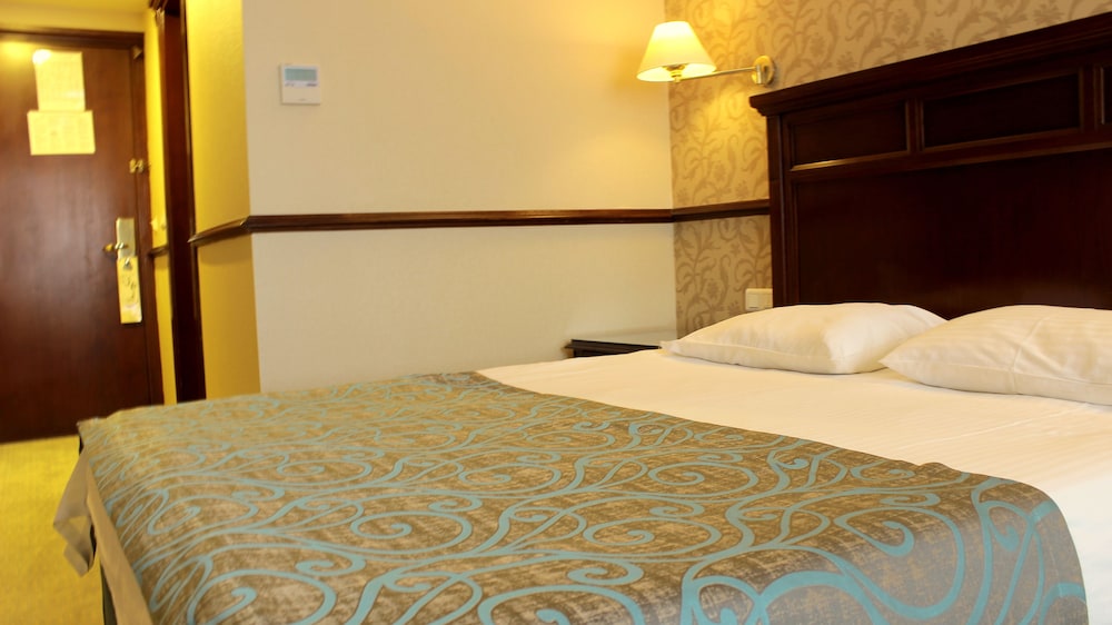 Topkapi Inter Istanbul Hotel 24/69