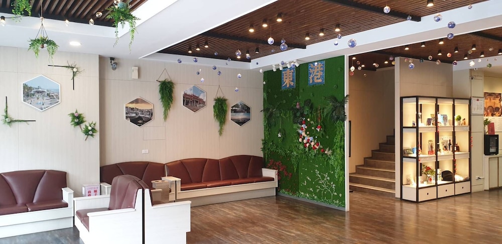 TAPENG BAY HOLIDAY HOTEL 5/52