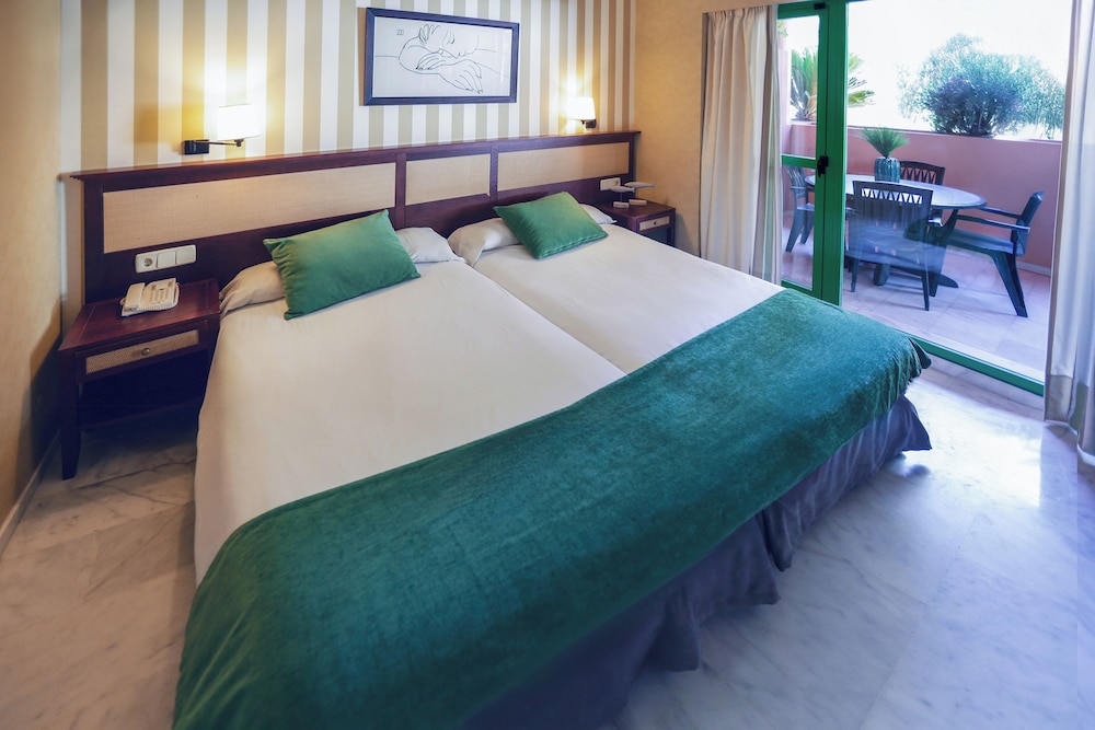 Junior Suite, Family, Twin Beds