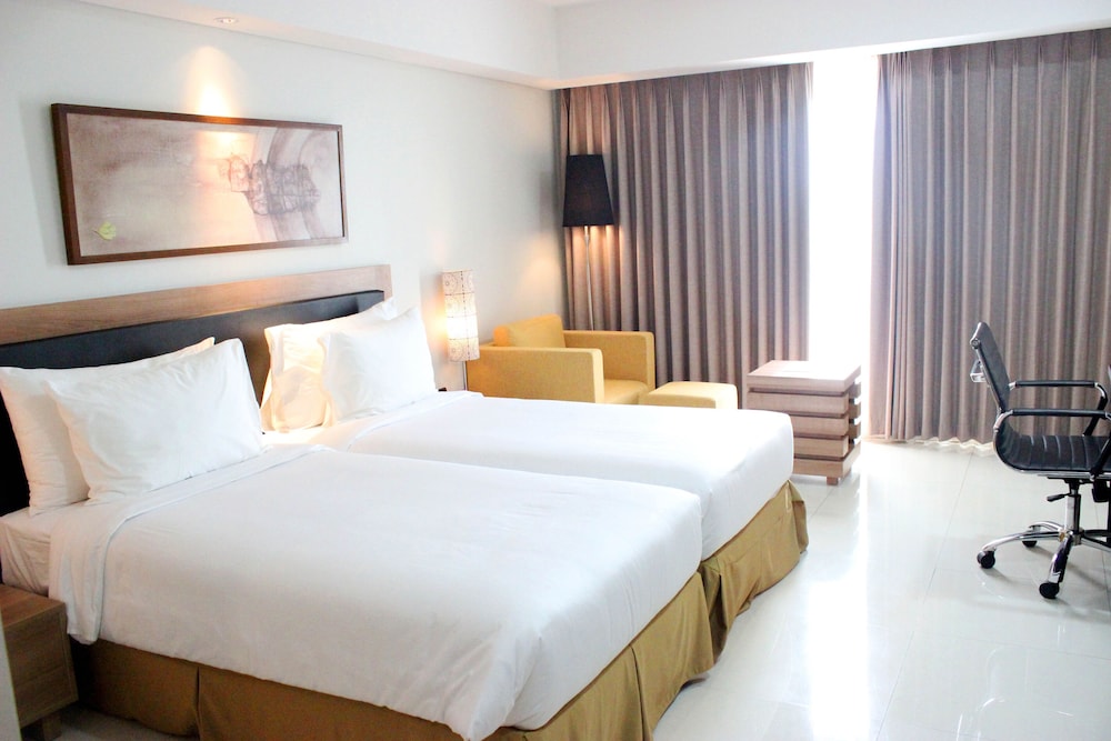 DELUXE, TWIN BEDS