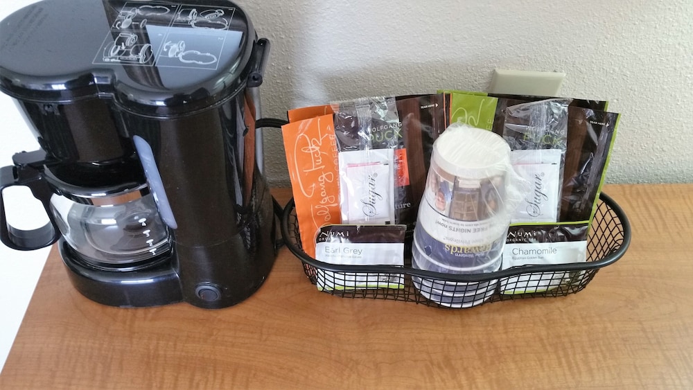 Best Western Plus Milwaukee West 26/45