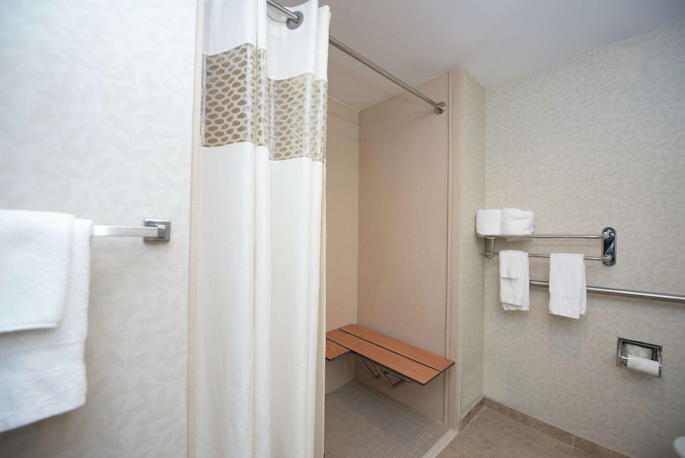 Hampton Inn Yazoo City 16/49