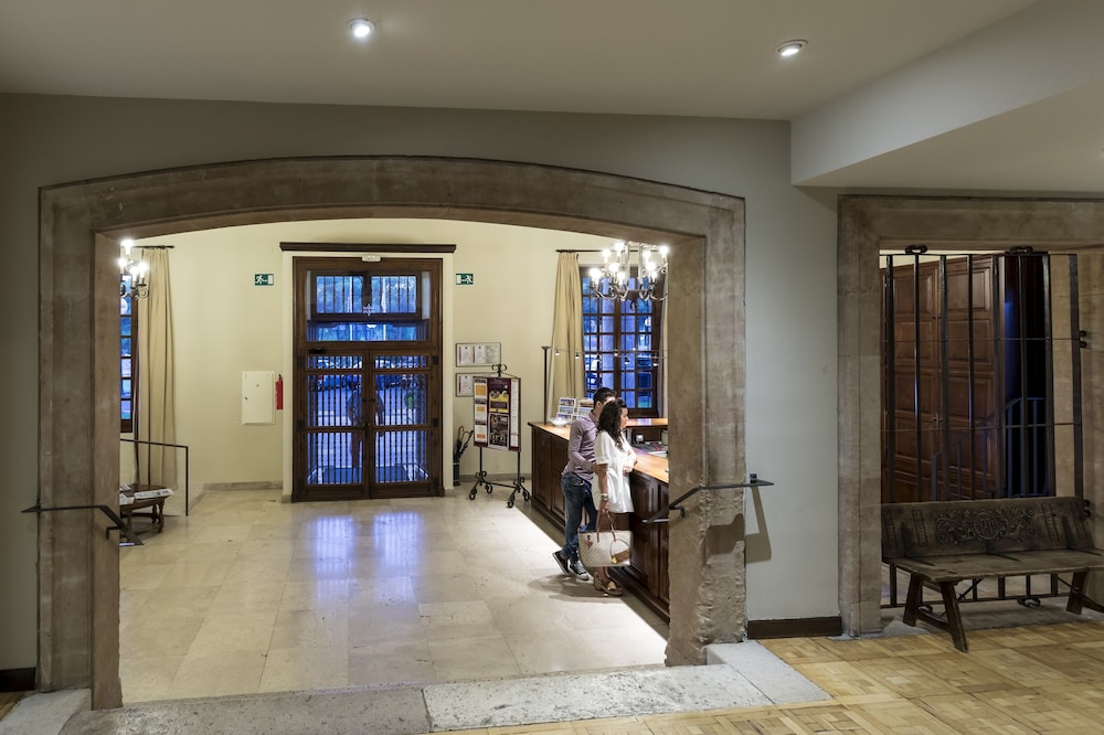 PARADOR DE TORDESILLAS 50/50