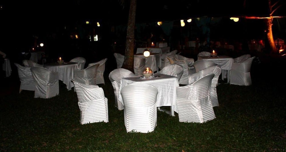 MONTEGO BAY BEACH VILLAGE 46/50