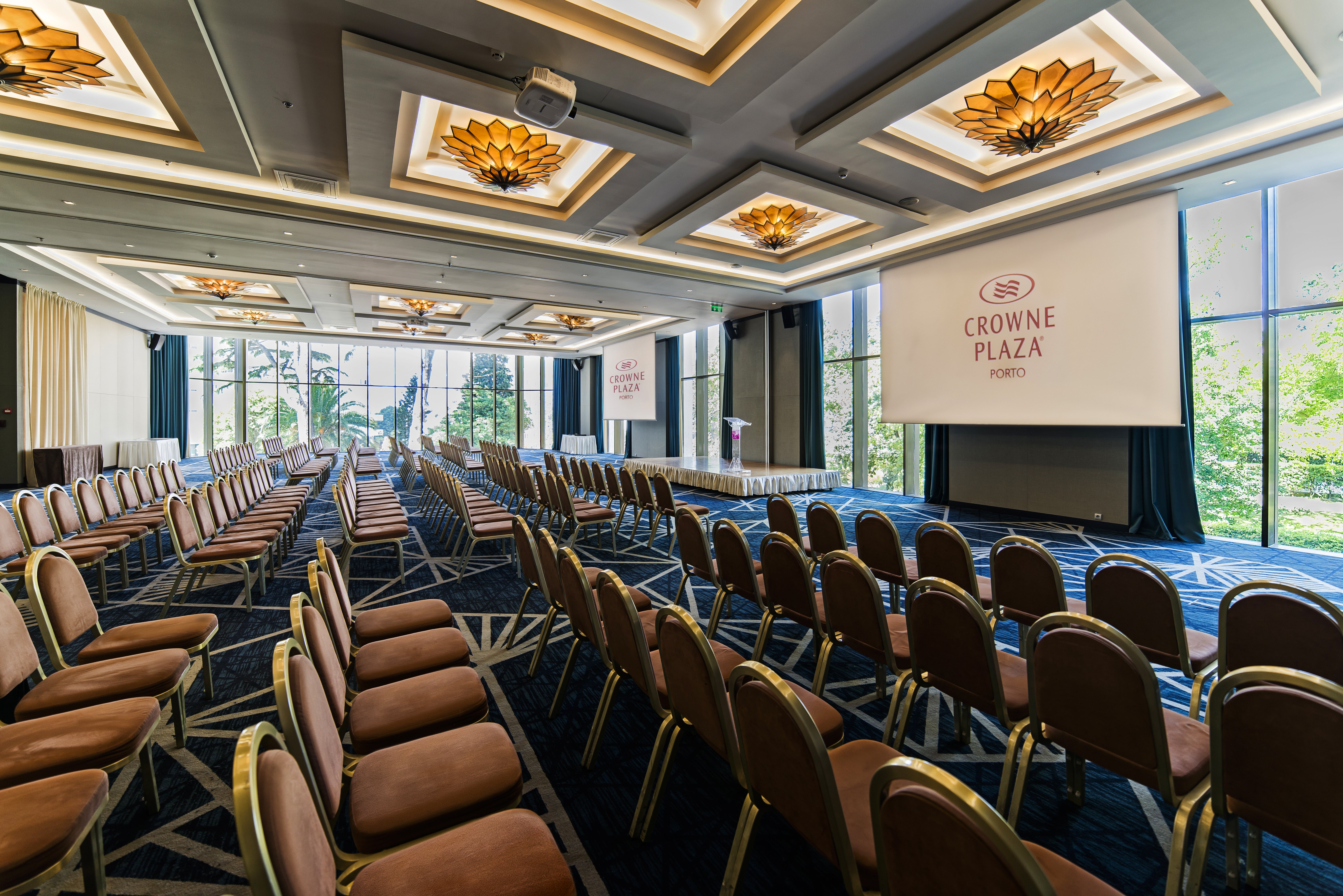 Crowne Plaza Porto 38/50