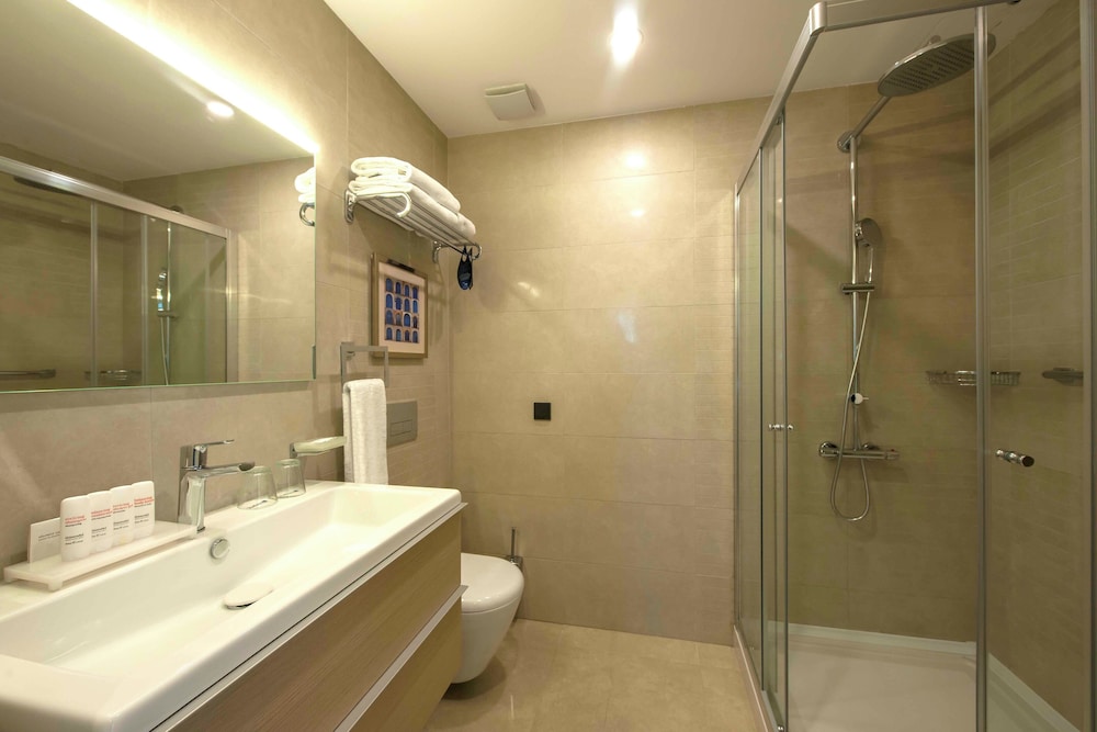 The Superior Living Batisehir 50/55