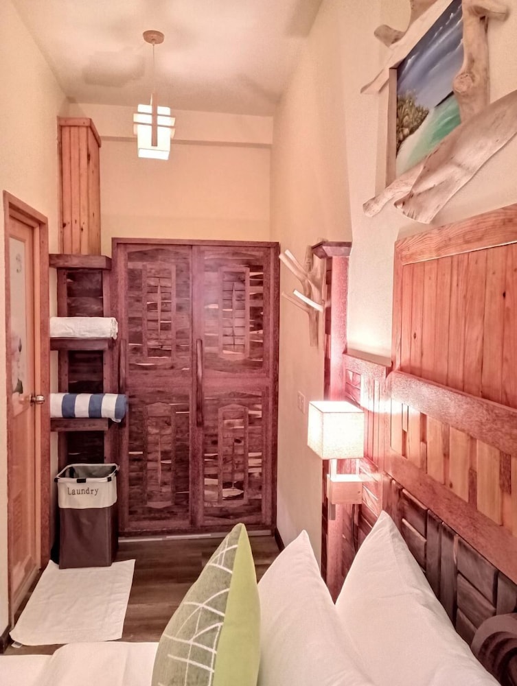 The Corbin Guest House 32/61