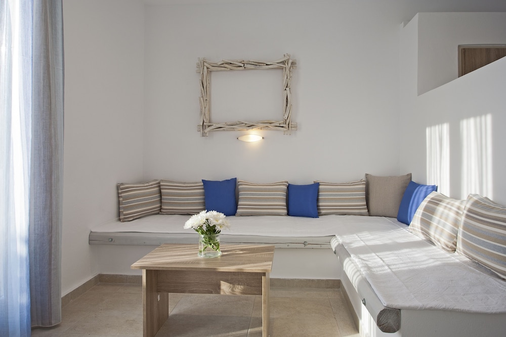 Colosseo Studios & Apartments 16/41