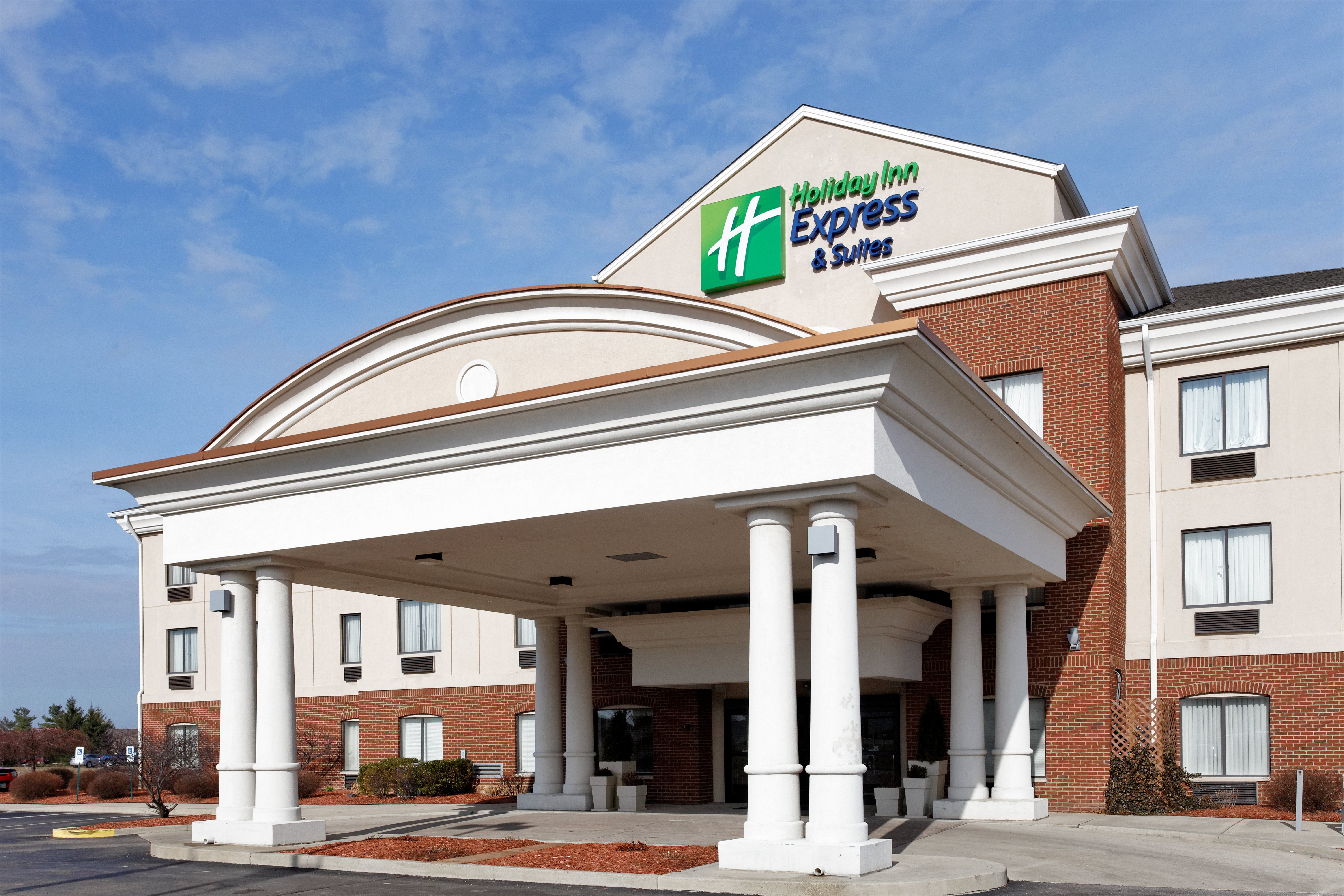 Holiday Inn Express Hotel And Suites Lancaster 4/72