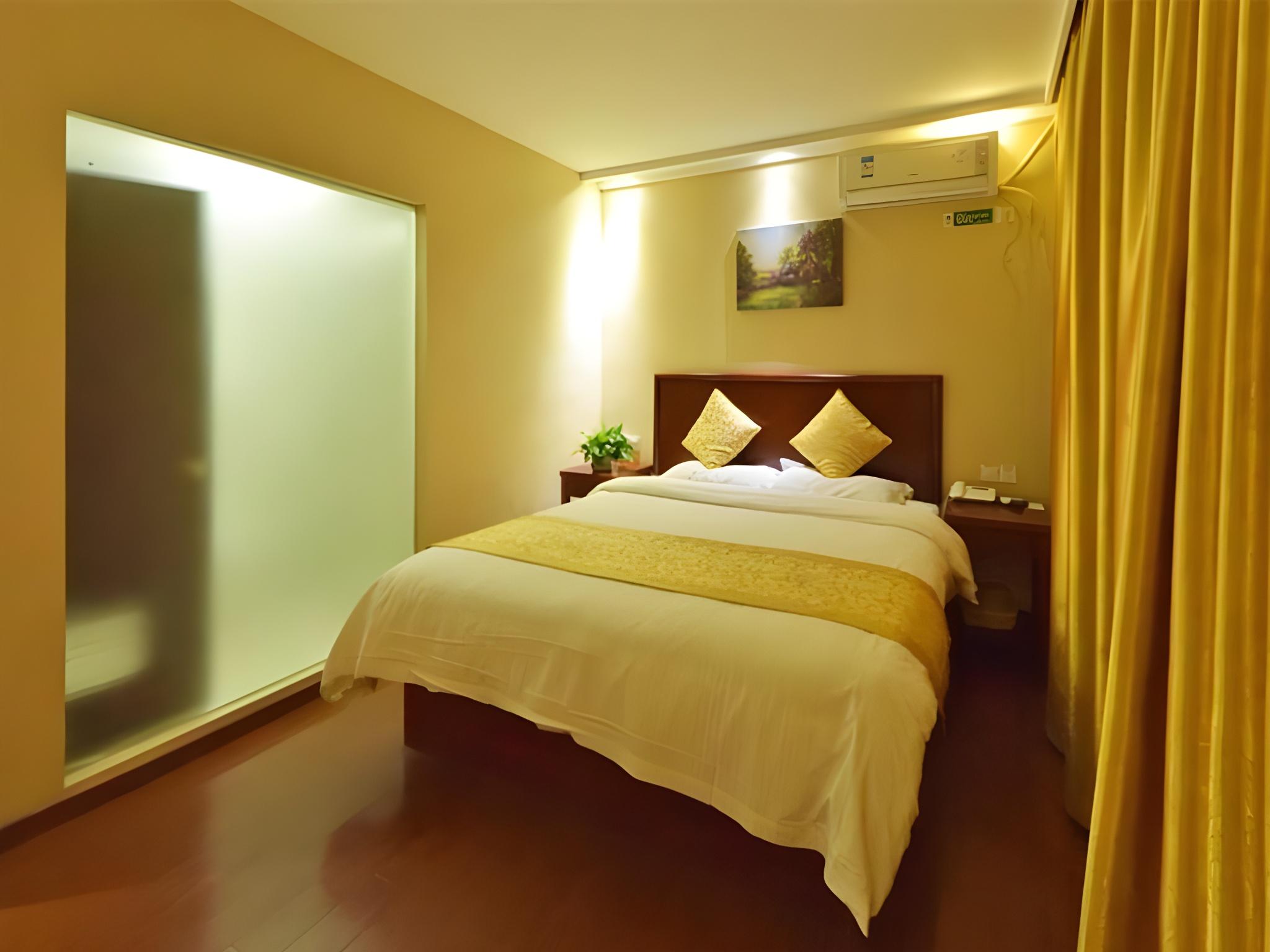 Guest Room, Double Bed, No Window