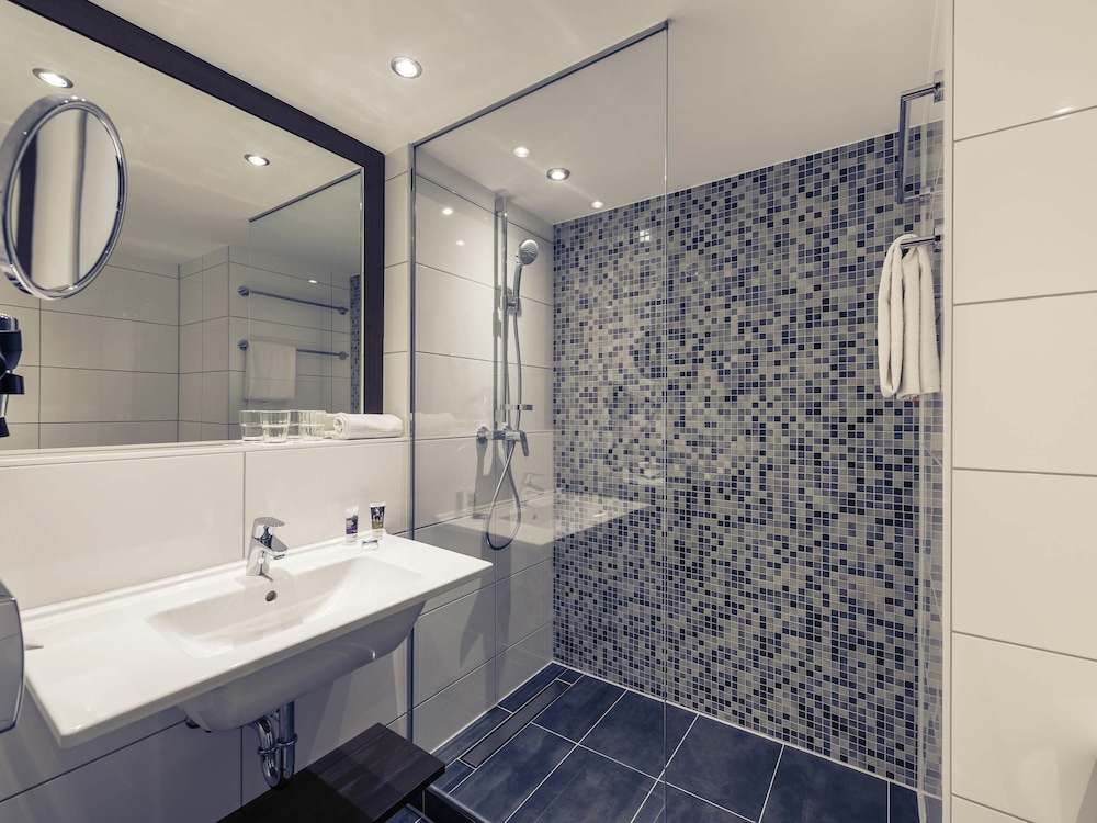 Fuerther Hotel Mercure Nuernberg West 68/69
