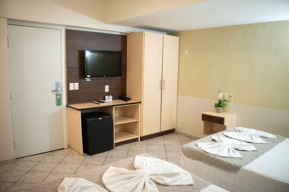 Dany Hotel 33/37
