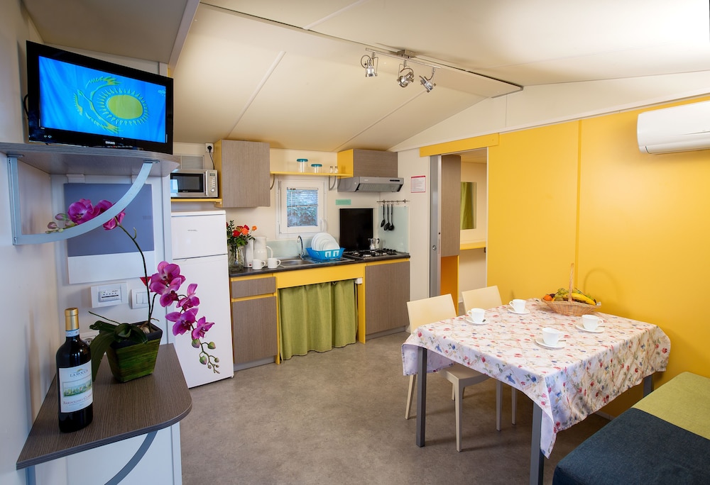 La Rocca Camping Village 32/50