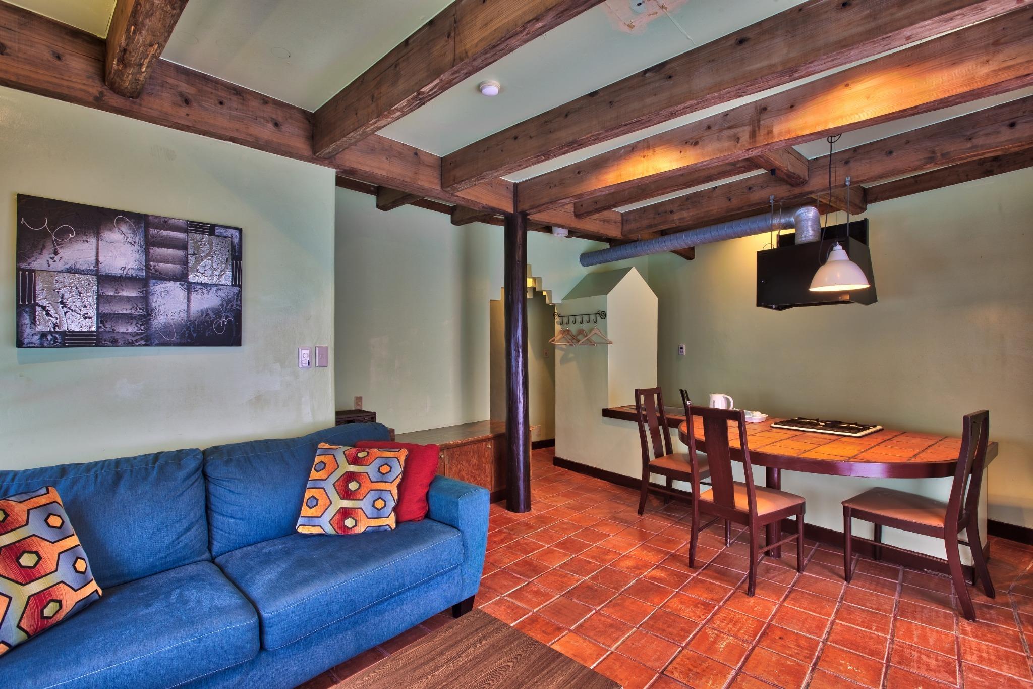 ROOM, TWIN BEDS, POOL SIDE, KITCHEN