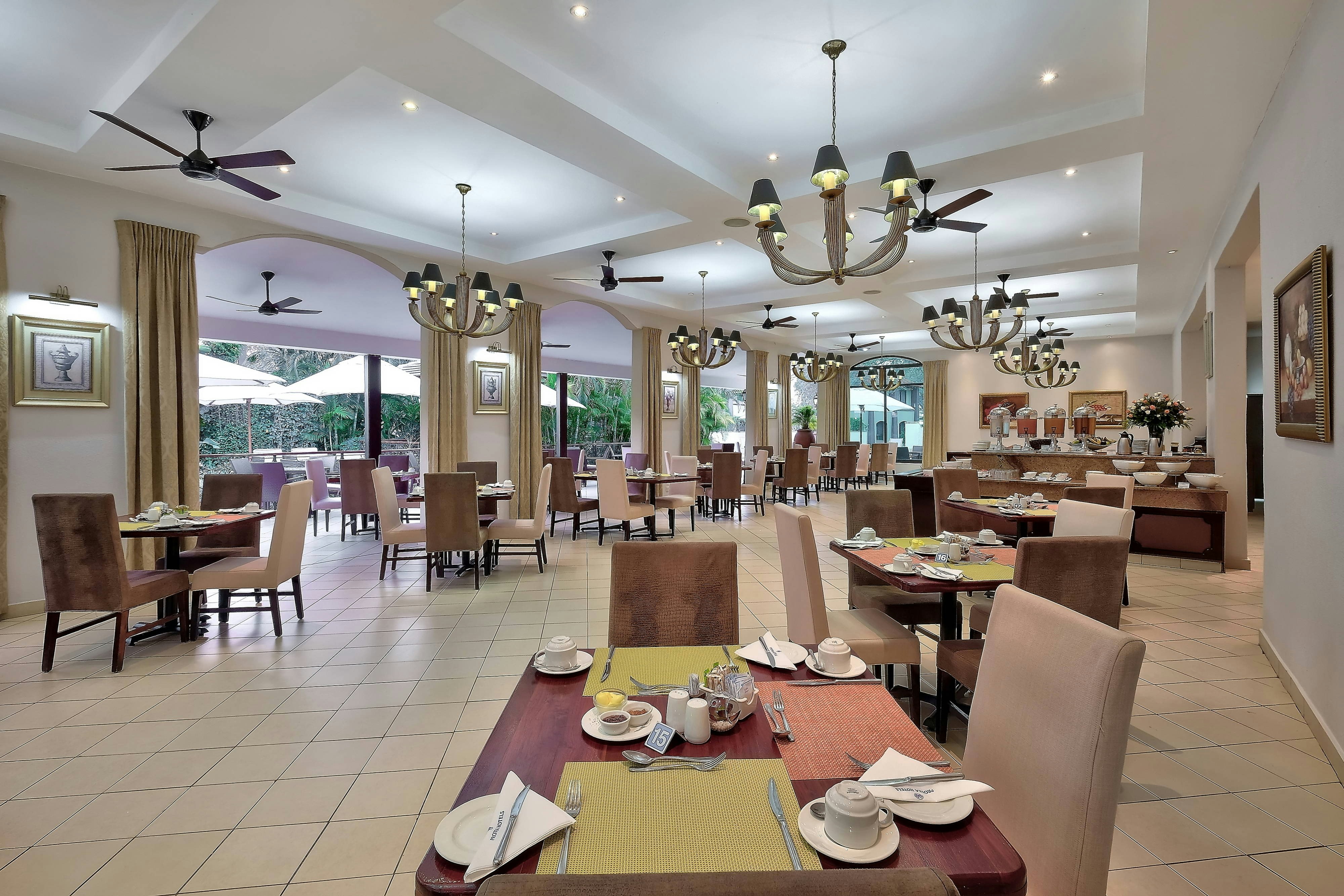 Protea Hotel By Marriott Livingstone 33/50