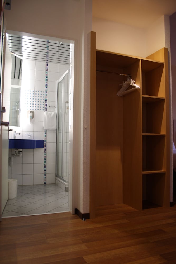 Ibis Luzern Kriens 35/59