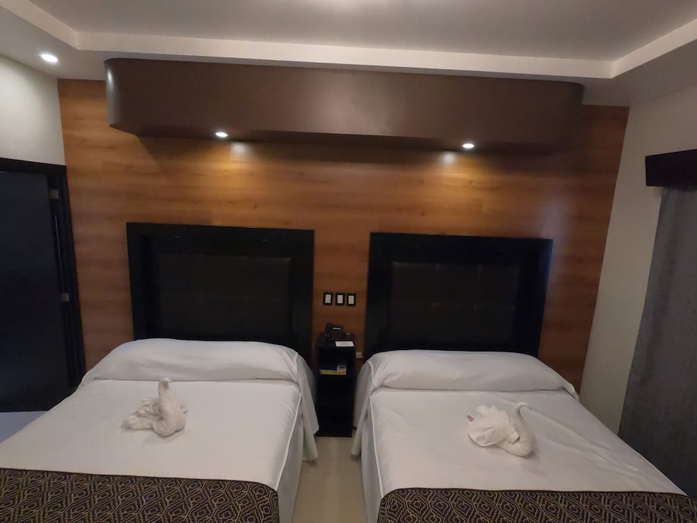 Hotel San Diego 30/50