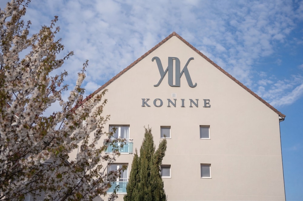 Le Konine 4/50