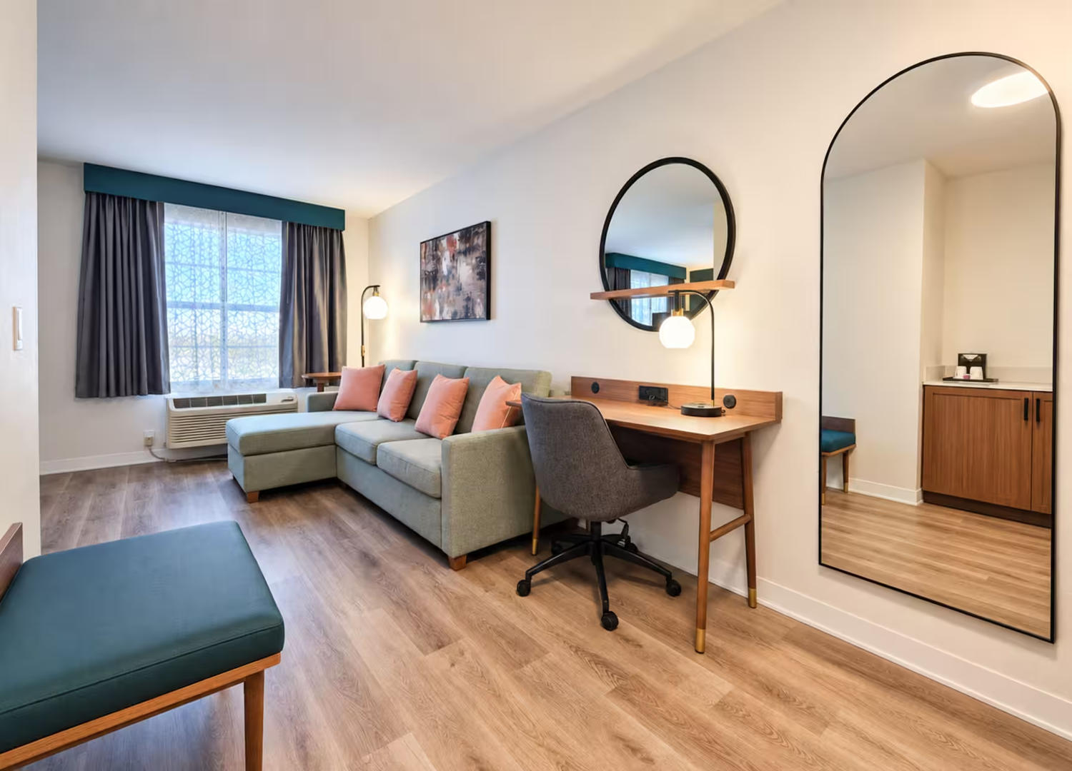 La Quinta Inn & Suites by Wyndham Auburn Hills/Detroit 13/16