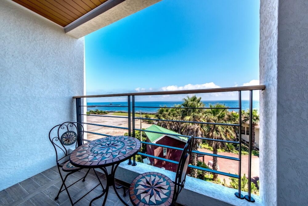 Sea & Wave Pension 21/45