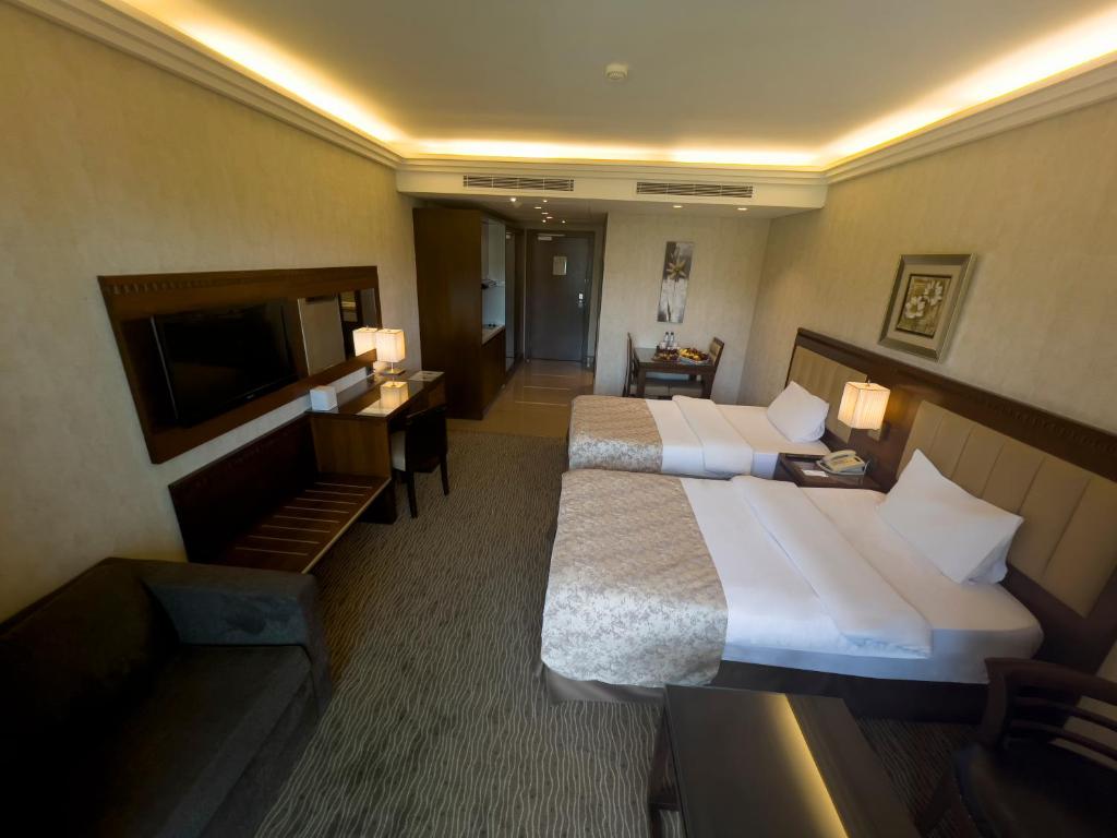 Lancaster Suites Raouche 15/38