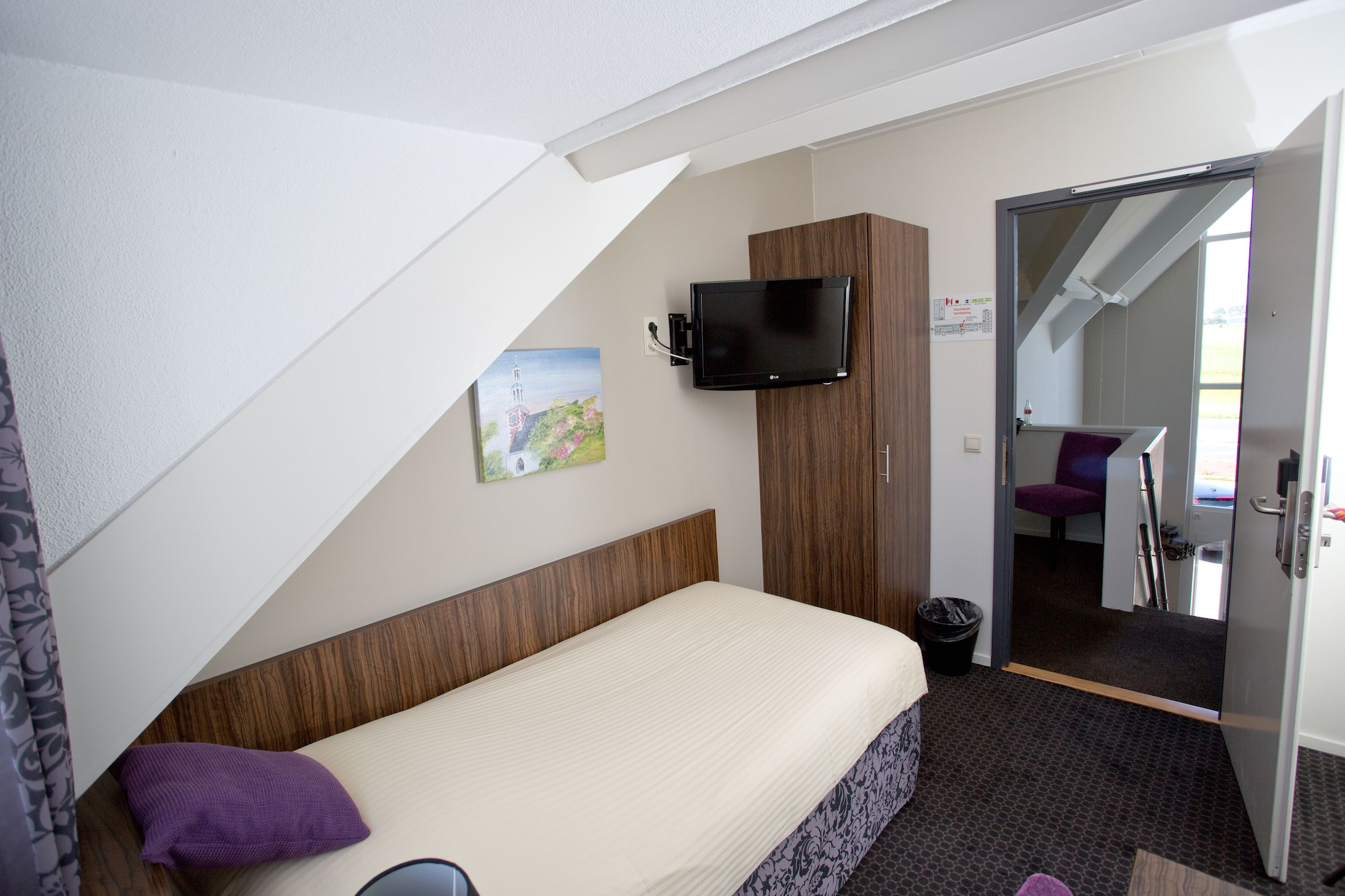 Standard, Single, Best Western Plus Hotel Restaurant Aduard 2/3