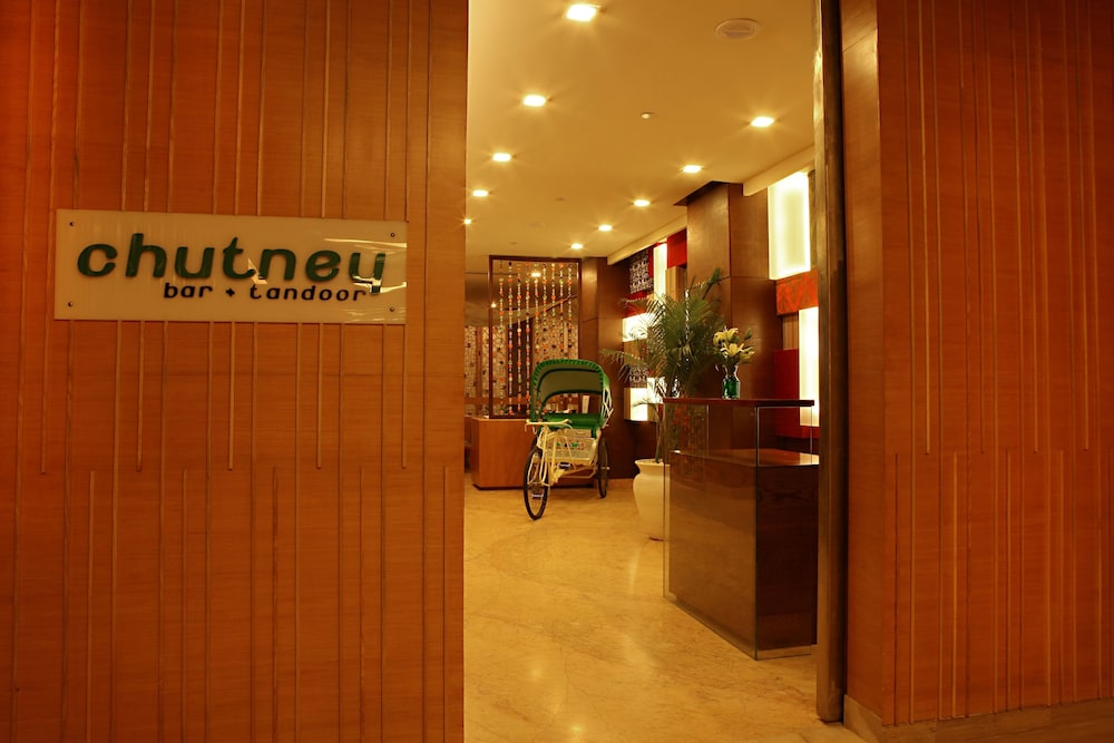 Lobby at The Metropolitan Hotel Spa, DELHI