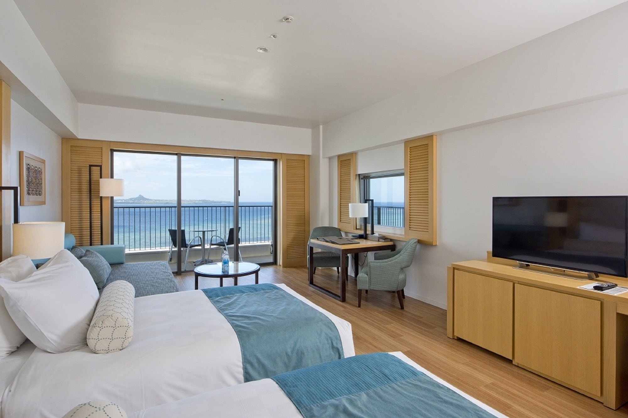 Deluxe, Twin Beds, Ocean View