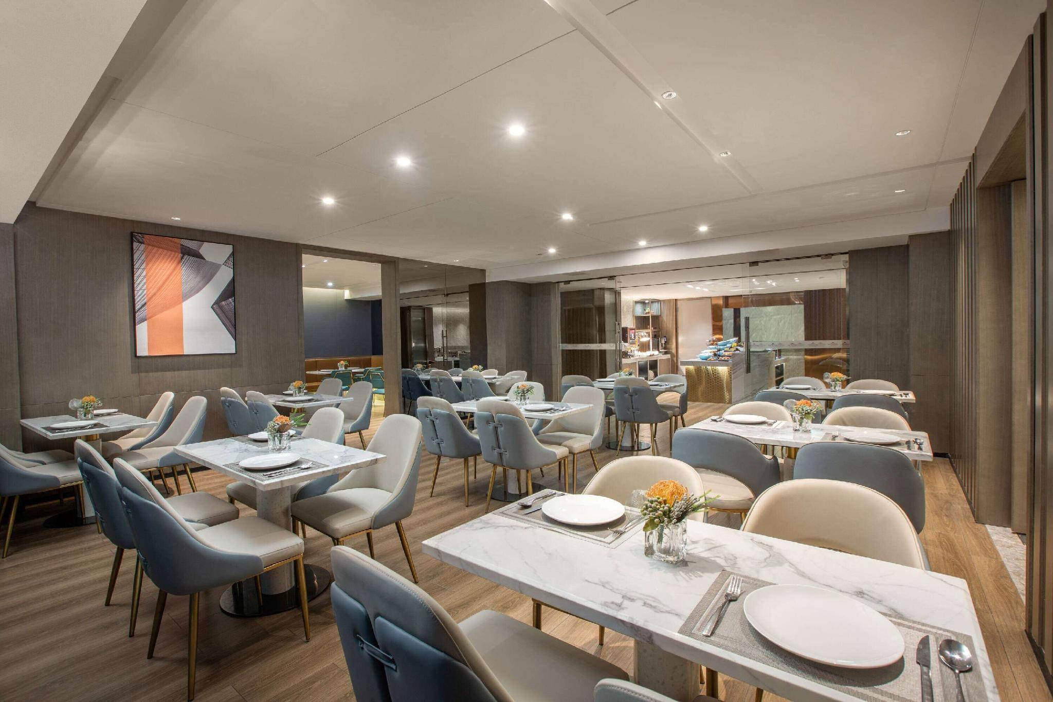 Microtel by Wyndham Hengyang Huaxin 18/20