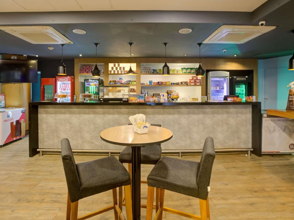 ibis Rio de Janeiro Santos Dumont 58/94