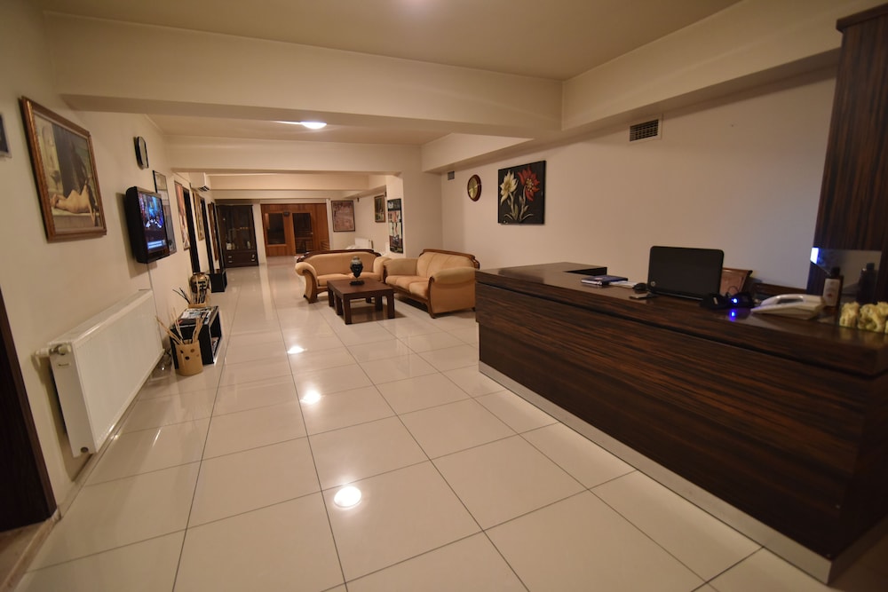 Hotel Saylamlar 33/45