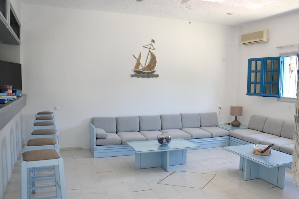 Galeana Beach Hotel 15/28