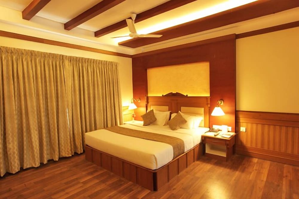PRESIDENTIAL, SUITE
